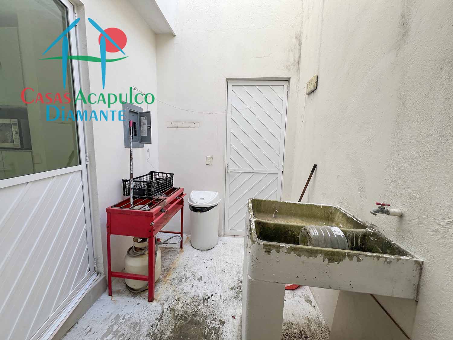 Villas Velato Joker 39 - Lavandería 2